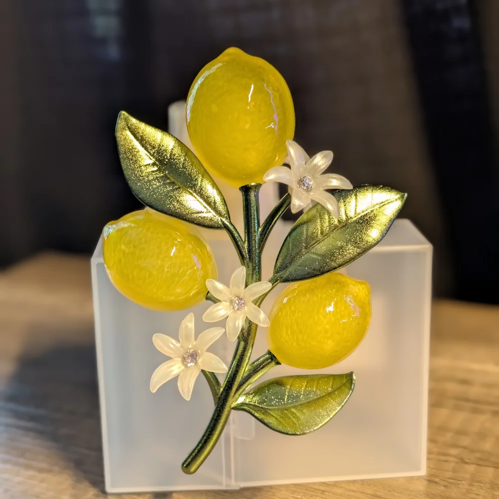 Bath & Body Works Lemon & Floral Wallflower Scent Control Nightlight